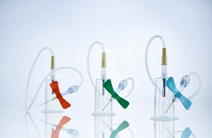 Kits de seguridad de obtención de muestras sanguíneas + soporte - Greiner Bio-One